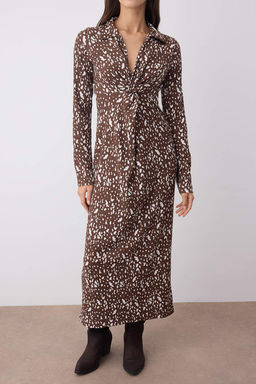 Kahverengi Bask?l? Buzgu / Drape Maxi Orme Elbise TWOAW26EL00194 - Trendyolmilla фото 3