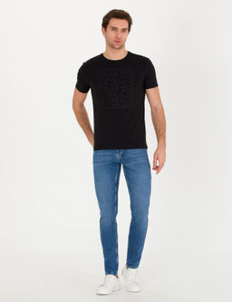 Черная облегающая футболка