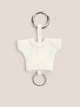 Брелок MM6 MAISON MARGIELA KEY CHAIN + BAG CHARM Артикул 4670831, белый