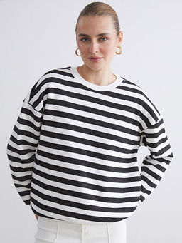 Bisiklet Yaka ?izgili Oversize Kad?n Sweatshirt