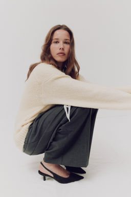 Salones destalonados de ante con puntera fina - H&m фото 3