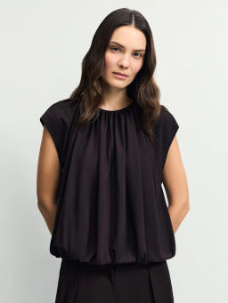 Футболка со сборкой с модалом в составе / Zarina