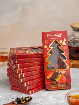 НГ/Ёлочка"Молочный/Клубника с кусоч.суш.клубники 80гр /Шоколадница/