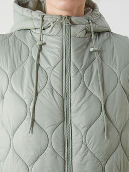 Kap??onlu Kapitone Kad?n ?i?me Yelek