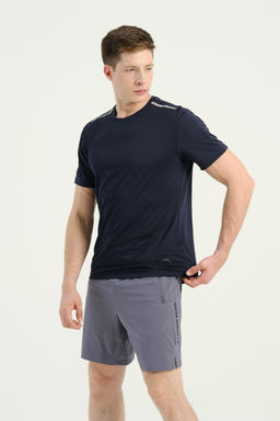 Футболка Черный