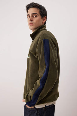 TRENDYOL MAN Antrasit Unisex Oversize/Genis Kesim Dik Yaka Fermuarl? Anti-pilling Polar Sweatshirt TMNAW24SW00034 - Trendyolmilla фото 42