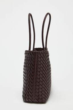 BRAIDED ELONGATED TOTE BAG