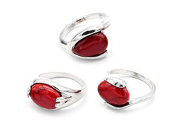 Кольцо с кораллом (имитация), овал, размер 18 Радуга камня