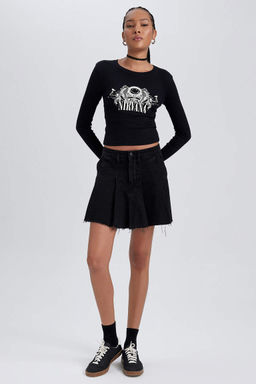 Nirvana Приталенная футболка с круглым вырезом в рубчик и длинными рукавами - Defacto фото 5