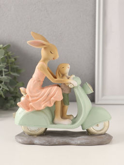 Фигурка полистоун Зайки. Мама с сыном на мопеде, 16?6?17.5 см