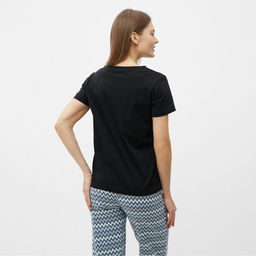 Футболка женская новогодняя «Ёлка», цвет чёрный, размер 50