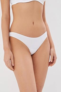 ICD31137 Стринги жен. Basic Microfiber  INNAMORE