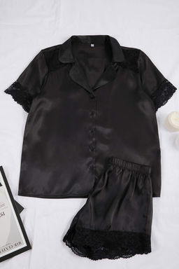 Siyah Dantel Detayl? Saten Sortlu Dokuma Pijama Tak?m? THMSS26PT00102