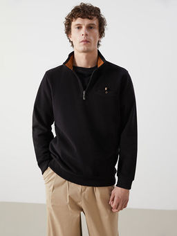 Dik Yaka Erkek Sweatshirt