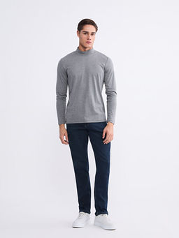 Dik Yaka Erkek Sweatshirt