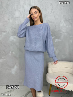 Костюм (свитер и юбка) с бусинками - Bruno фото 5