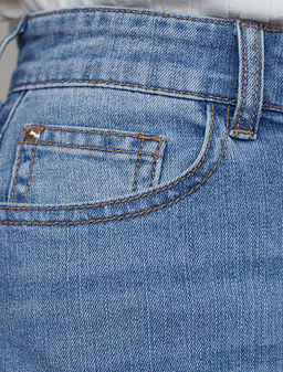 Джинсовая юбка с декоративной стиркой из эластичного облегченного денима - Vilatte фото 4