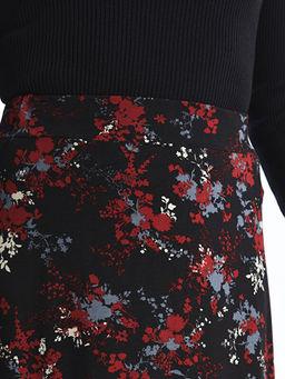 Beli Lastikli Desenli Kad?n Etek