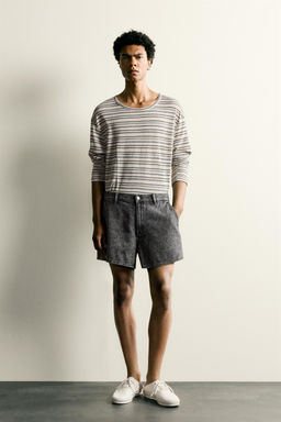 SHORTS DENIM LAVADO ACID / Gris antracita