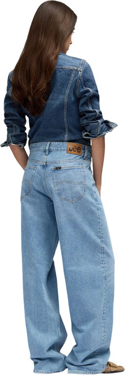 Джинсы женские