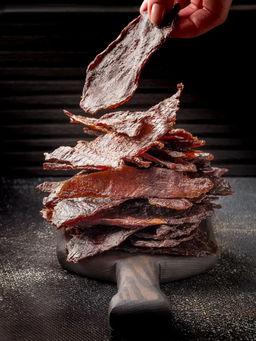 Свинина Джерки Шрирача 300 гр, шт