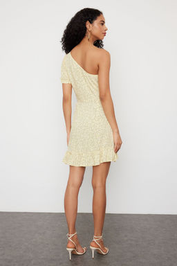 Sar? F?rf?r Etekli Asimetrik Yaka Viskon Mini Dokuma Elbise TWOSS24EL00860