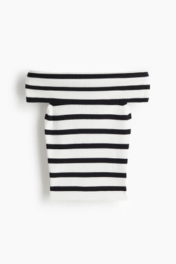 Top off-the-shoulder en punto de canal?