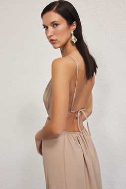 Trendyolmilla Siyah Dokuma Baglama Detayl? Plaj Elbise TBESS25EL00137  фото 6