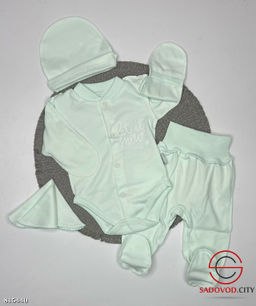 Комплект из 4 предметов для новорожденных