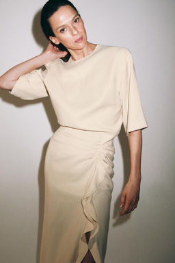 VESTIDO MIDI DRAPEADO ZW COLLECTION / Crudo medio - Zara фото 2