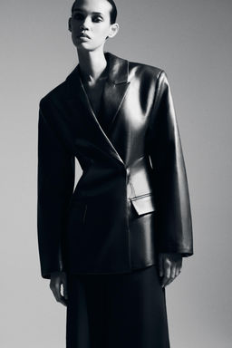 TAILORED FAUX LEATHER BLAZER - Zara фото 5