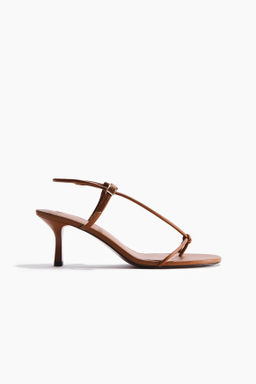 Sandalias de tac?n con tiras finas