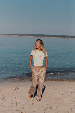 CAMISETA R?STICA TEXTO / blanco