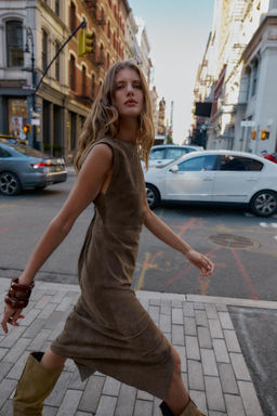 100% LEATHER MIDI DRESS - Zara фото 4