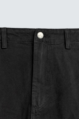 PANTAL?N CARGO BALLOON FIT / Negro