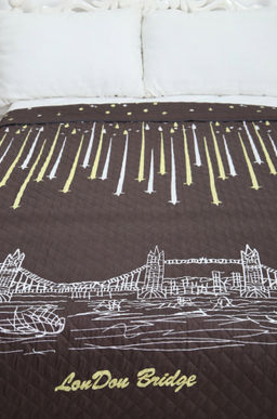 Покрывало-плед двухстороннее стеганое из полиэфирной ткани Полисатин Премиум 240Х212 N-Collection  фото 2