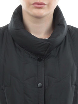 24-616 BLACK Жилет утепленный женский (пух) - Fashion фото 4