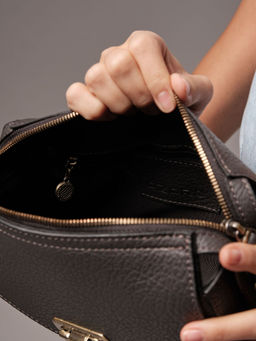 Сумка кожаная через плечо Azaro 3684 темный лес