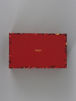 Коробка новогодняя подарочная «Елочные игрушки», 32.5×20×12.5 см