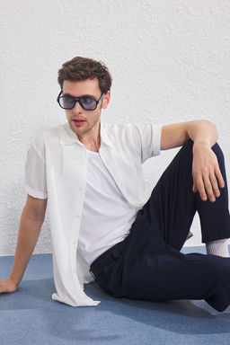 TRENDYOL MAN Lacivert Regular Erkek Gomlek TMNSS25GO00076
