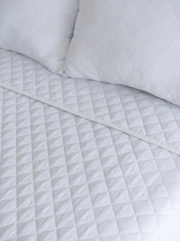 Одеяло-покрывало микрофибра(белая) у/степ (плотность150г/м2) тубус