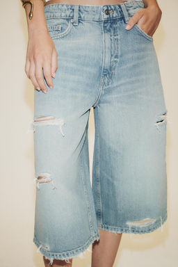 RIPPED TRF BAGGY DENIM BERMUDA JORTS - Zara фото 3