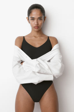 Body tanga de microfibra Light Shape - H&m фото 7