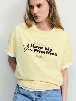 Оверсайз футболка с принтом / Zarina