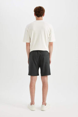 Шорты прямого кроя обычного кроя только с логотипом Marvel - Defacto фото 6