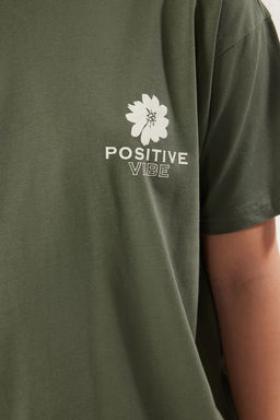 Haki %100 Pamuk S?rt Bask?l? Oversize/Genis Kal?p Bisiklet Yaka Orme T-Shirt TWOSS23TS00321