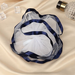 Цена за 6 шт. Бант для волос на резинке «Школьница», с кантиком, d=13 см, белый