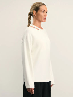 Джемпер с декоративным разрезом / Zarina  фото 4