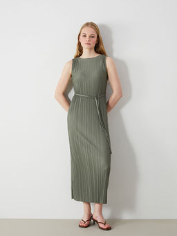 Bisiklet Yaka Dokulu Krinkle Elbise