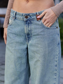 Женские джинсы арт. 19842